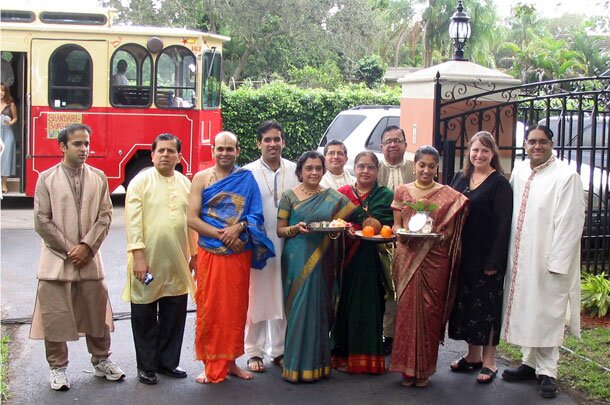 Groom arrives with his family